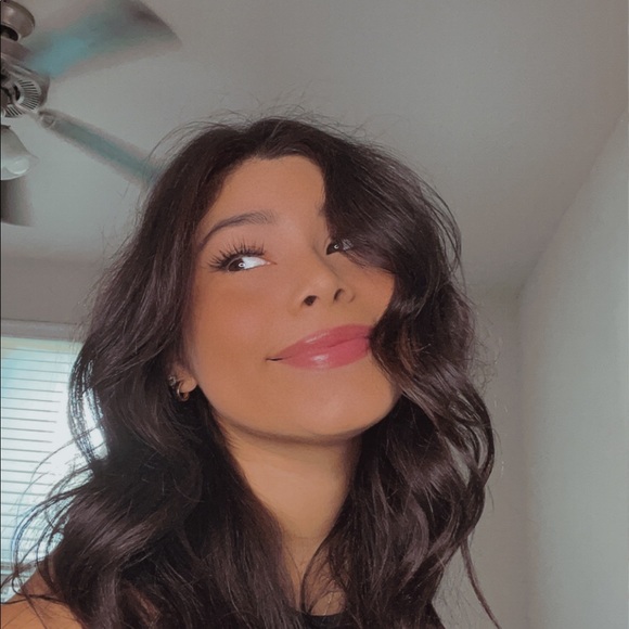 Meet your Posher, Amber - Picture 1 of 1